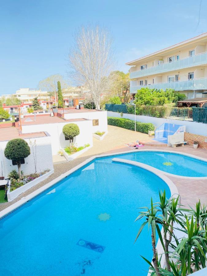 Bbq - Pool - Costa Apartments Salou Buitenkant foto